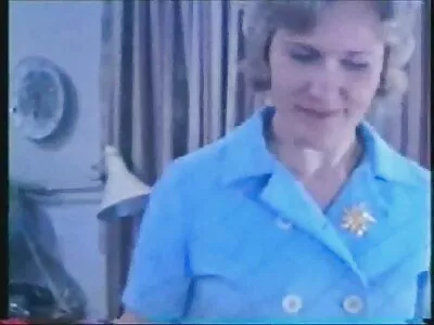בייגלה מזדיינת עם חיות דפק בתבונה אישה שמנה עם בריח עומד.