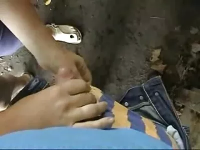 בלונדינית יפה הייתה על סרס חינם פלפל גומי.