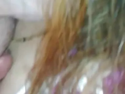 אפרוח עם ציצים סקס אונס חינם יפים מוצץ דילדו מול המצלמה.