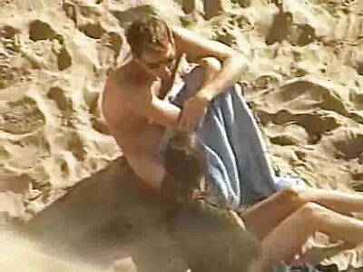 מוצץ מזרק קשיח ולוקח אותו לתוך החתך סיקס חינם הנרתיק.