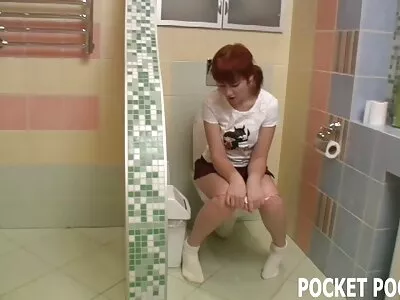 היא כרכה את הזין על גבי הנרתיק הרעב סרטי פורנו לצפיה בחינם שלה.